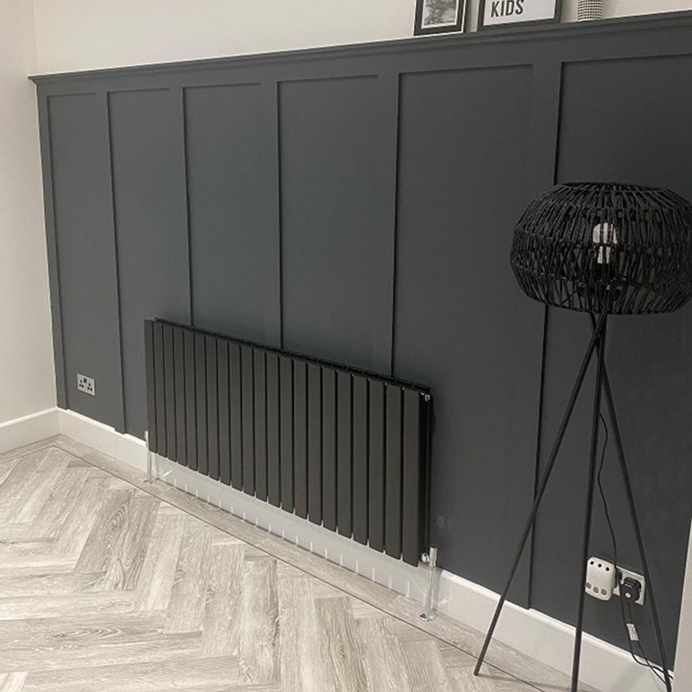 @home_behind_number_4